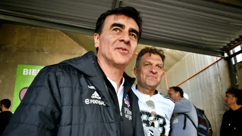 Quinteros en el candidato número 1 de Mosa para Colo Colo.