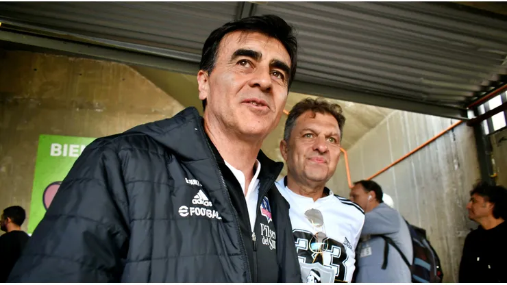 Quinteros en el candidato número 1 de Mosa para Colo Colo.