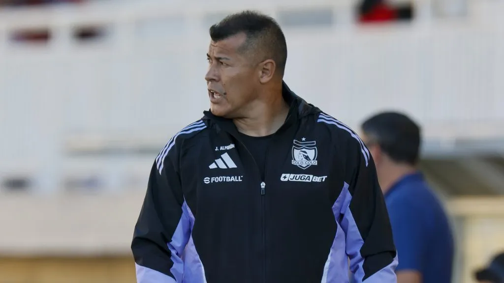 Blanco y Negro citó a Almirón para acabar con su ciclo en Colo Colo.