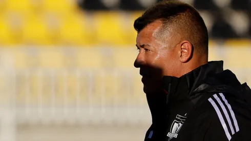Jorge Almirón dejará de ser el técnico de Colo Colo.