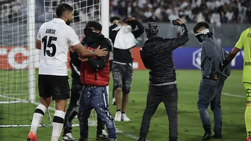 Un canal de TV habló con familiares de los barristas de Colo Colo