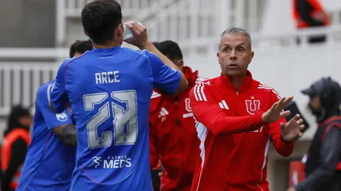 Gustavo Álvarez se refirió a las opciones de que Ricardo Gareca llame a una figura de la U.