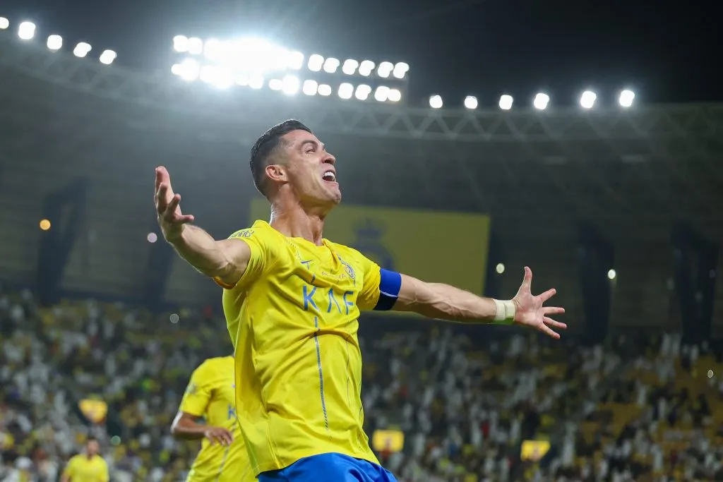 Cristiano Ronaldo define su futuro tras no renovar con Al Nassr y desde Argentina lo buscaron para jugar el Mundial de Clubes. Foto: Getty Images.