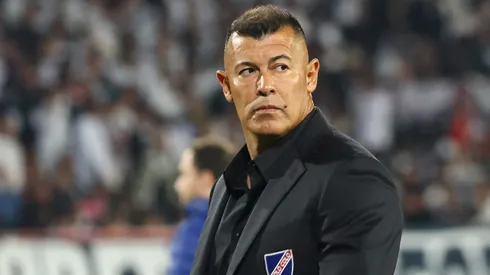 Jorge Almirón no saldría gratis de Colo Colo.