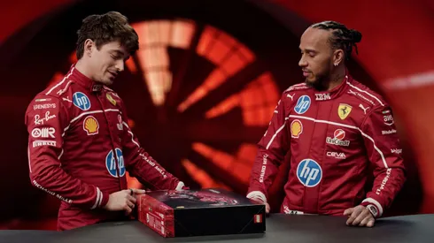 Hamilton y Leclerc aceptan desafío para construir un Ferrari