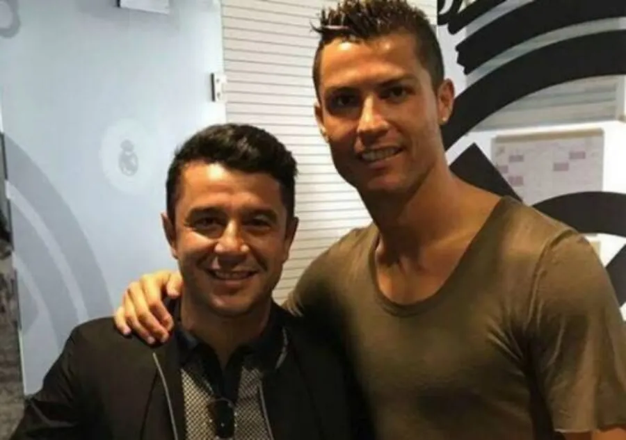 Cristiano Ronaldo junto a Rodrigo Tello