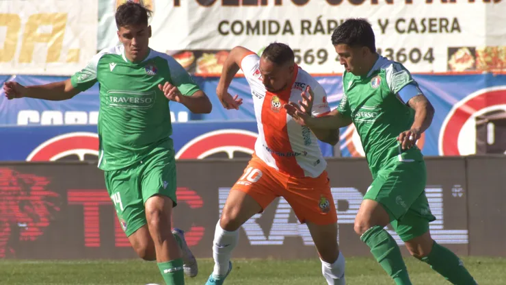 Cobresal y Audax jugaron un apretado partido.