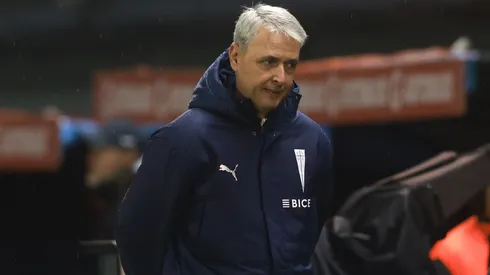 Hinchas y referentes de Católica pierden la paciencia con Tiago Nunes.