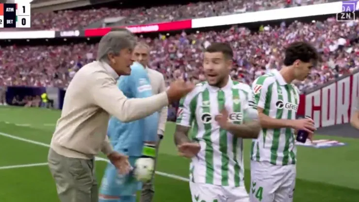 El Ingeniero vivió un momento de furia en la cancha en la goleada frente a Atlético de Madrid.