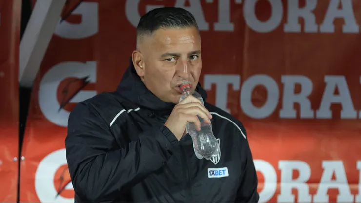 Dura goleada en contra para el DT.