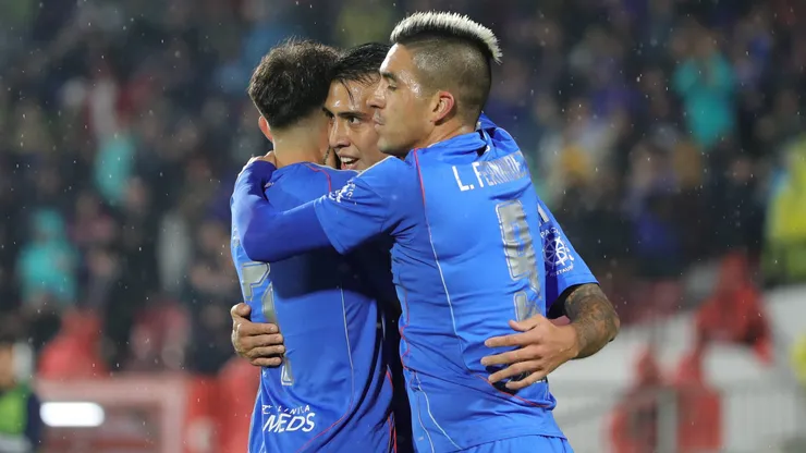 La U goleó por 5-1 a Huachipato en el Estadio Nacional.