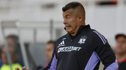 Almirón podría dirigir su último partido en Colo Colo este lunes