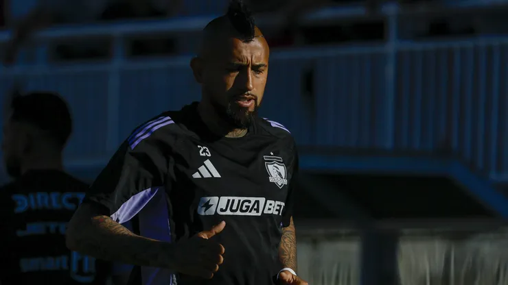 Arturo Vidal está bajo la mirada de la Conmebol.