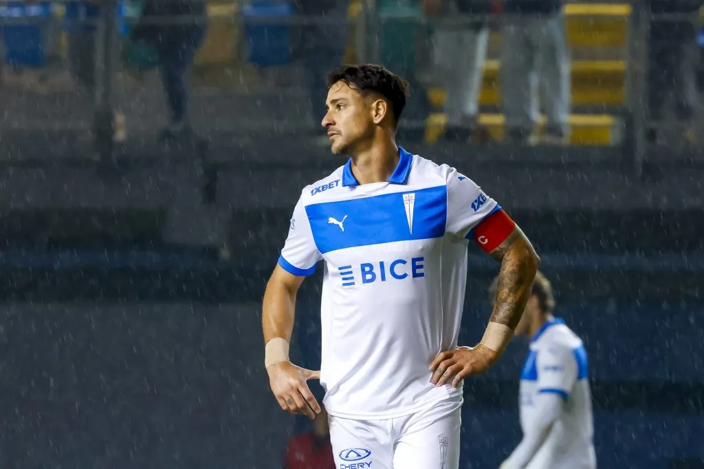 Zampedri no lo pasa muy bien en la irregular UC de Tiago Nunes: lo buscan de Brasil.