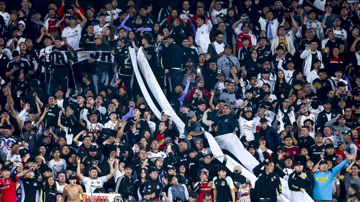 Colo Colo vive un complejo escenario.