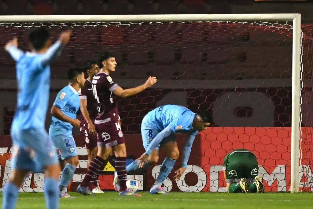 Iquique partió ganando ante La Serena y los granates lo dieron vuelta
