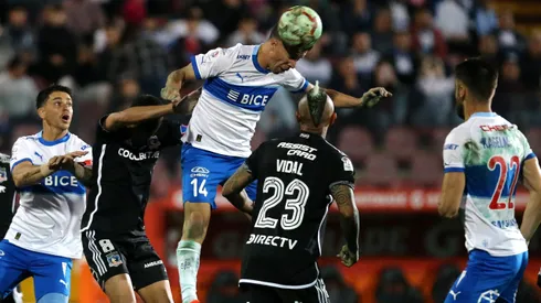 U. Católica vs Colo Colo se jugaría en polémico horario
