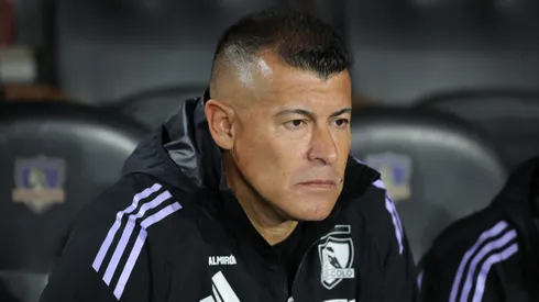 Jorge Almirón sigue siendo el DT de Colo Colo... por ahora.