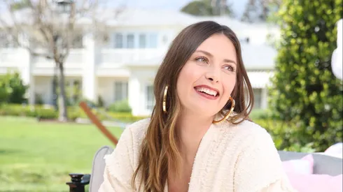 Sharapova vuelve a vincularse con el tenis como embajadora de una marca de cerveza