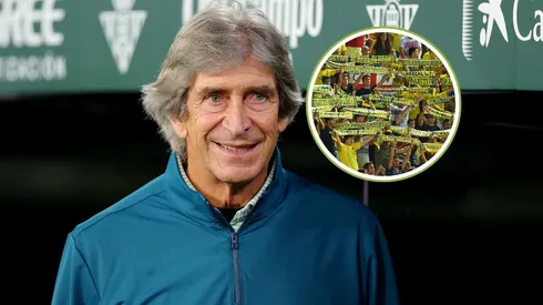 Manuel Pellegrini con la hinchas 'submarina'.