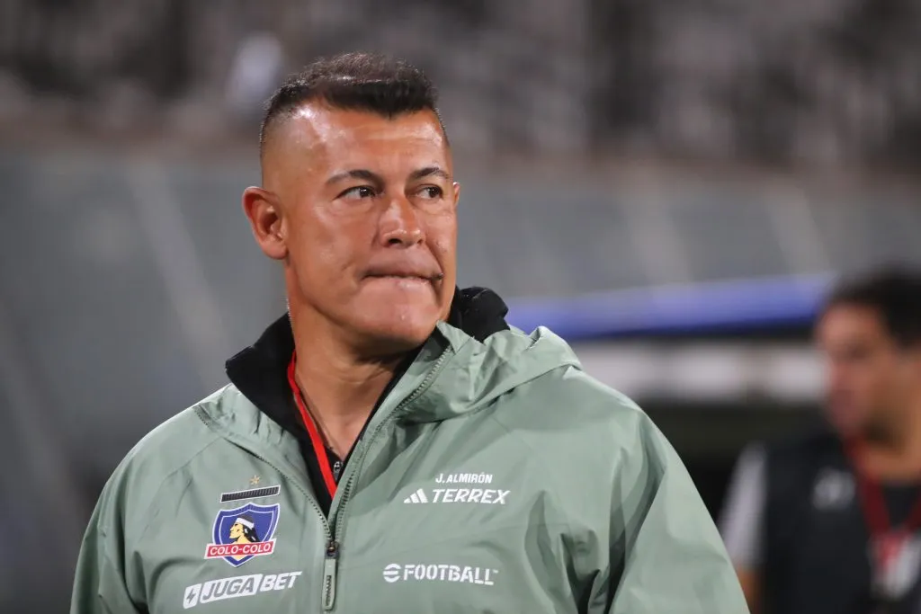 Jorge Almirón vive momentos duros en Colo Colo | Photosport