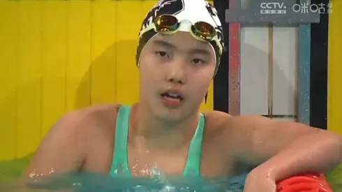 Yu Zidi, nadadora china de 12 años.
