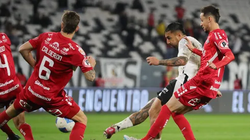 Duelo de necesitados hubo en Macul.