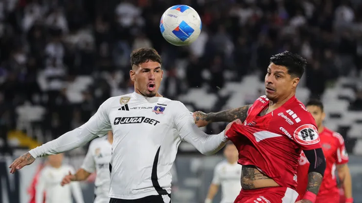 Alan Saldivia es uno de los más cuestionados en Colo Colo.