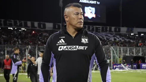 Almirón seguiría en Colo Colo