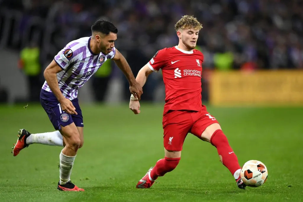 La sorpresiva e inesperada salida de Gabriel Suazo del Toulouse tomó a todos con la guardia baja. Foto: Justin Setterfield/Getty Images.