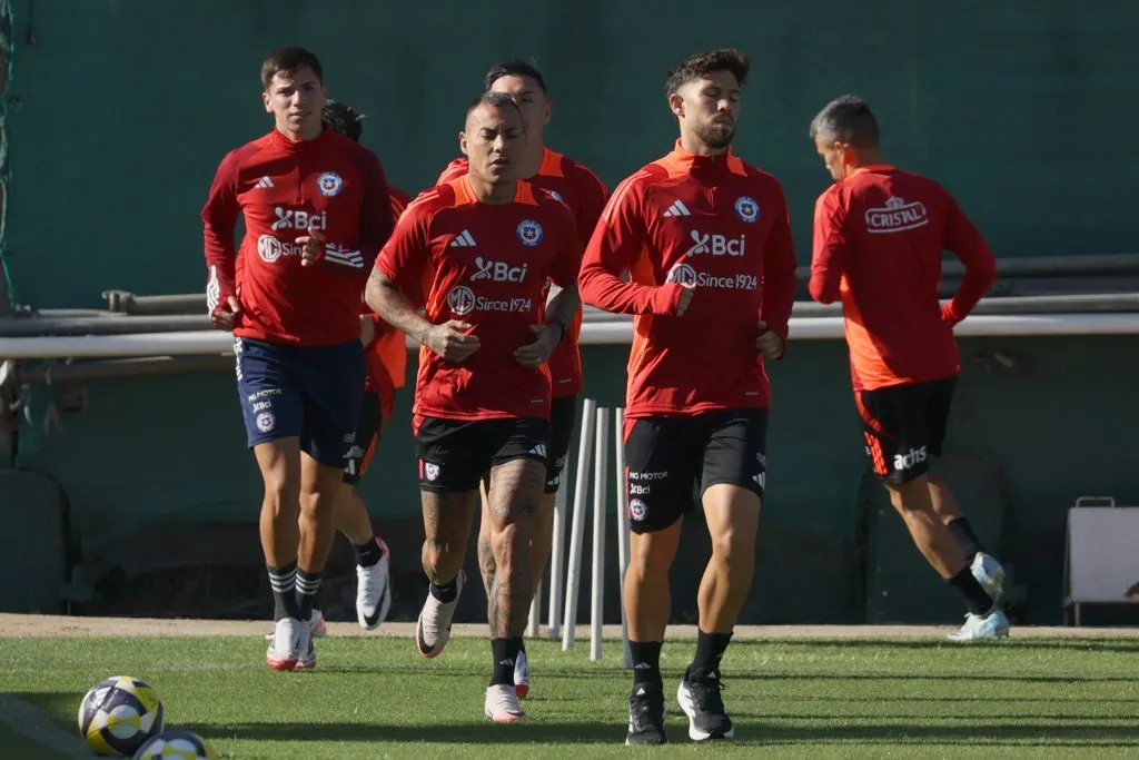 Eduardo Vargas encabeza las ausencias de la Selección Chilena ante Argentina y Bolivia por las Eliminatorias. Foto: Dragomir Yankovic/Photosport