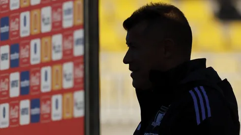 La danza de nombres para reemplazar a Jorge Almirón suma y sigue.