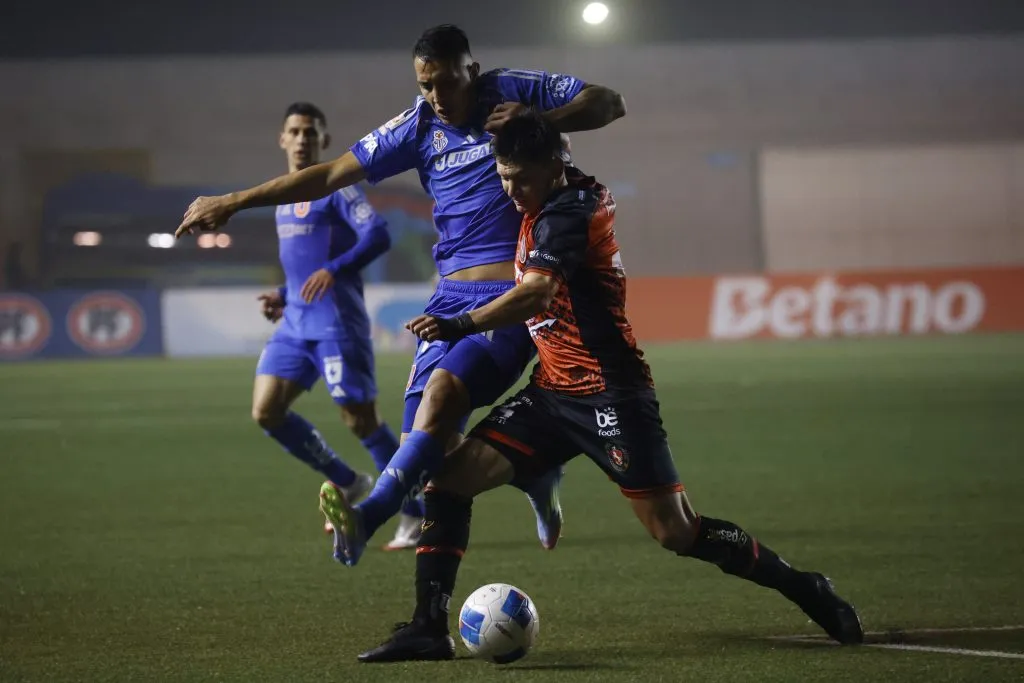 Rodrigo Contreras jugó en el segundo tiempo ante Limache. Foto: Raul Zamora/Photosport