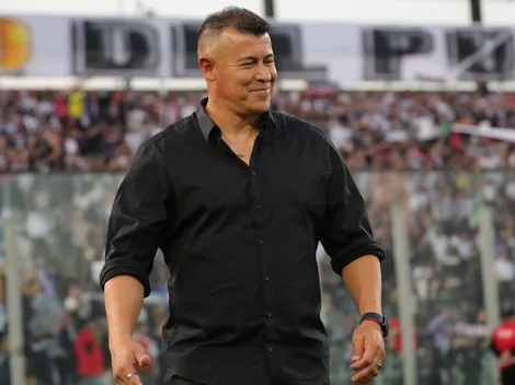 ¡Plop! La insólita conferencia de prensa de Jorge Almirón