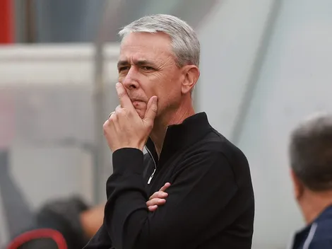 De mal en peor: Tiago copia cambio a lo Marcelo Bielsa