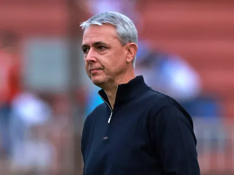 Oficial: Tiago Nunes deja la banca de la UC