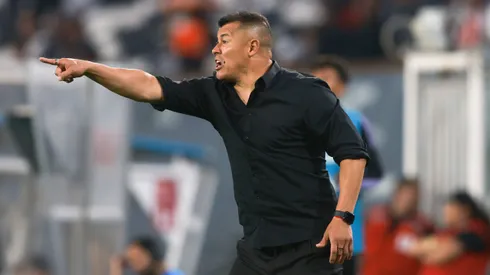 Jorge Almirón durante el partido de Colo Colo ante Unión Española.