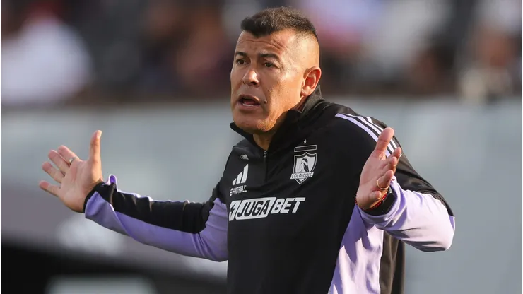 Jorge Almirón todavía no llega a acuerdo para salir de Colo Colo y son varios los que piden que siga.