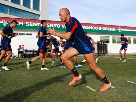 El llamativo vendaje de un titular en la U en el entrenamiento en Brasil