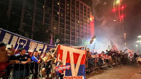 Los hinchas llegaron de todo el país al hotelazo de la U en Brasil