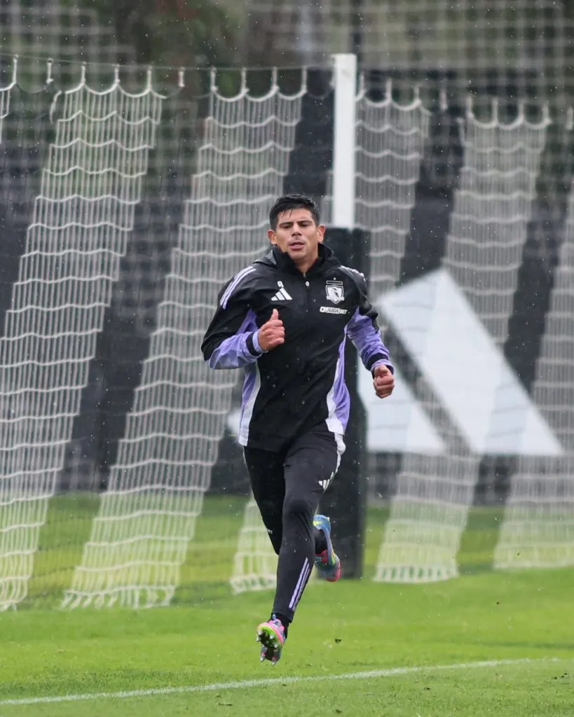 Esteban Pavez volvió a los entrenamientos en Colo Colo. Foto: Colo Colo.