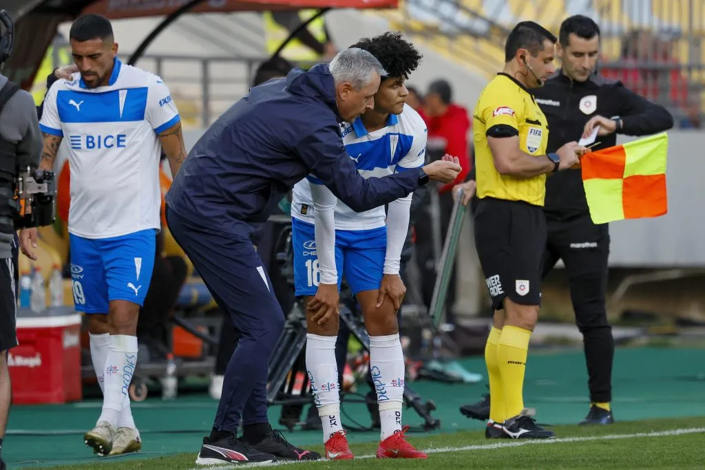 Tiago Nunes no consiguió sus objetivos en la UC | Photosport