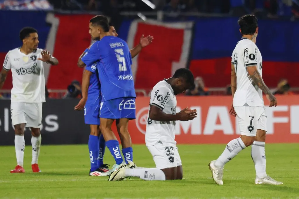 La U quiere derrotar nuevamente a Botafogo. Imagen: Getty