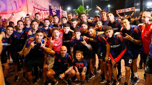 Popular banderazon tuvo el equipo en Brasil.