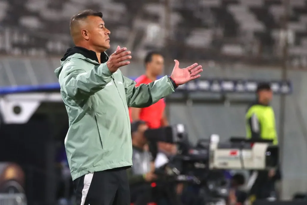 Jorge Almirón dirigirá al Cacique ante Bucaramanga. (Jonnathan Oyarzun/Photosport