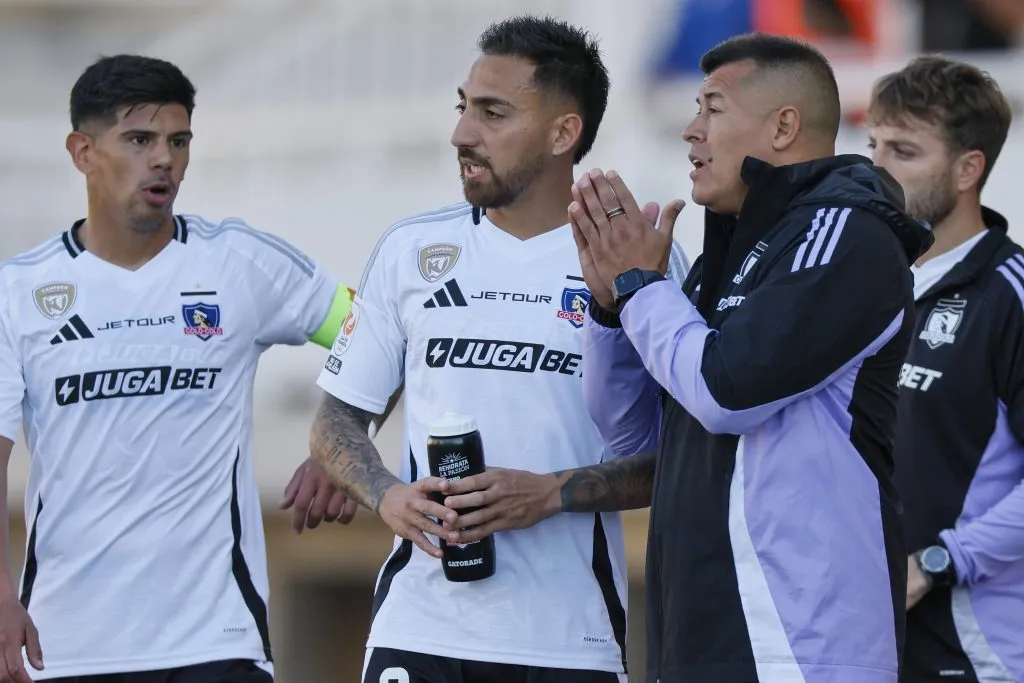 Jorge Almirón seguirá adelante con Colo Colo. Foto: Andres Pina/Photosport