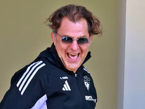 Se ríe solito: Mosa se anota un enorme triunfo en Colo Colo