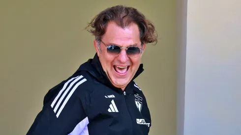 Mosa le ganó un notable gallito a su bloque opositor.