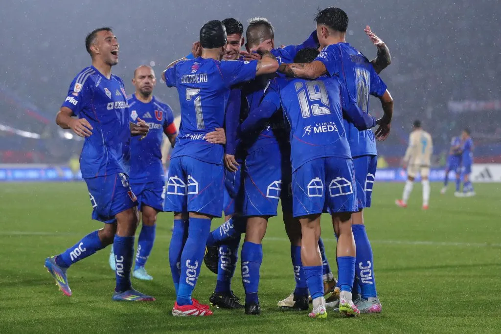 Universidad de Chile busca mantenerse en los primeros lugares de la Liga de Primera – Photosport