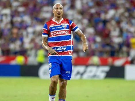 Deyverson hace polémico gesto a lo Vidal ante Racing: terminó mal